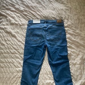 American Eagle next level stretch jeans